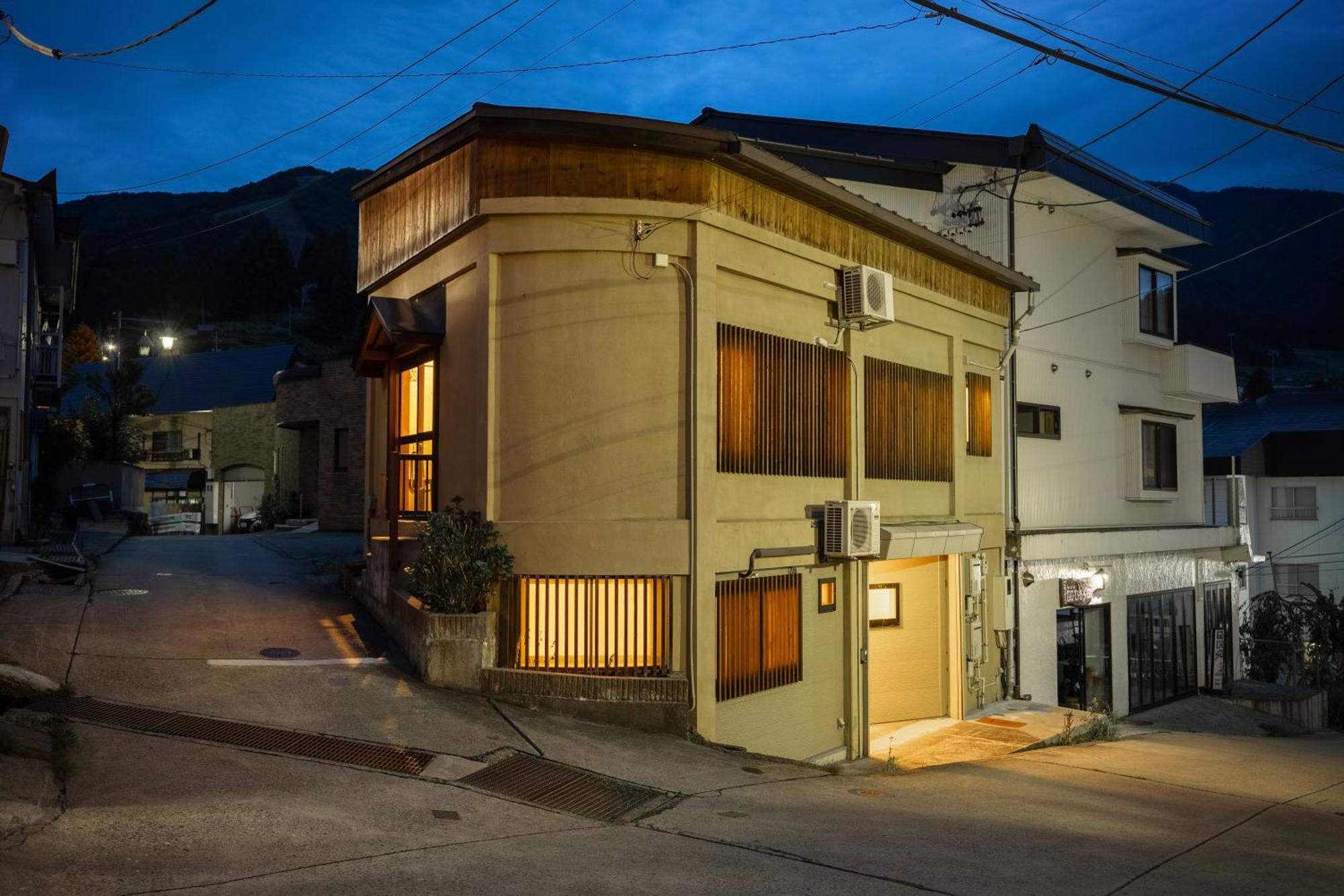 Apartament Corner House Nozawaonsen Zewnętrze zdjęcie